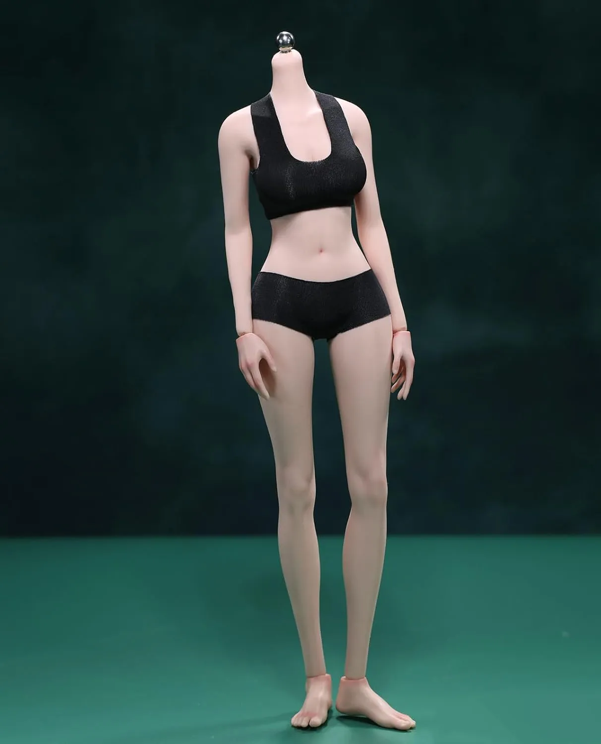 1/6 Scale Female Action Figure, 12 inches Flexible Seamless Joint Supermodel Long Legs Girl Action Figure Doll Model with Detachable Hand 1 Pairs & Feet 3 Pairs Accessories (Pink Skin)