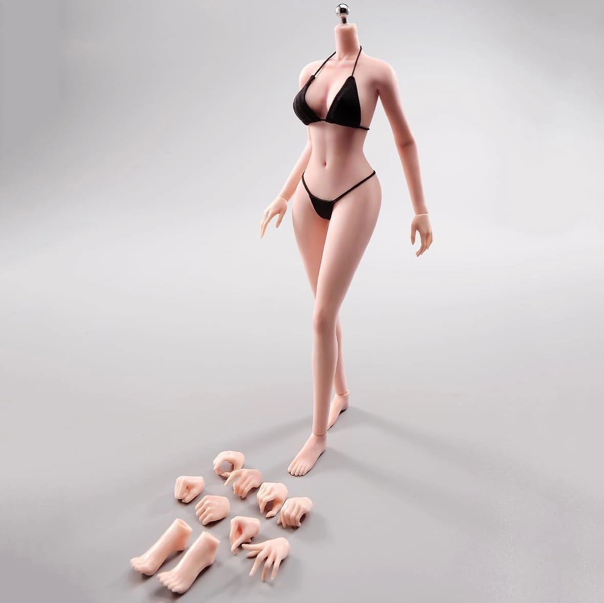 1/6 Scale Female Action Figure Body, 12 inches Seamless Action Figure Body, Super Realistic Female Figure Model, Soft & Flexible Action Figure Body with Detachable Hand Gesture Shapes (Pale Skin)