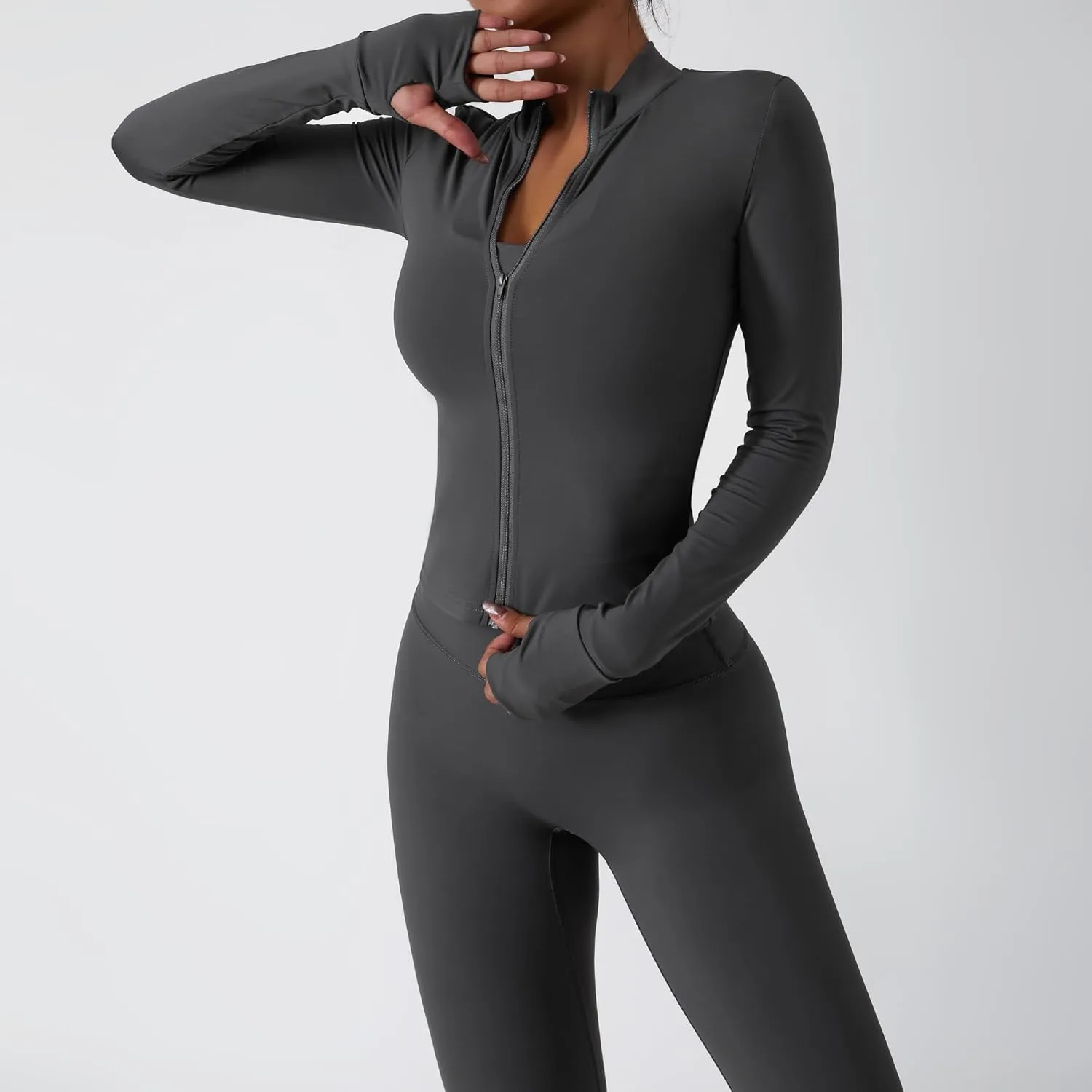 3-Piece Seamless Moisture-Wicking Workout Set for Women - Gym, Fitness, Running, Yoga Sportswear