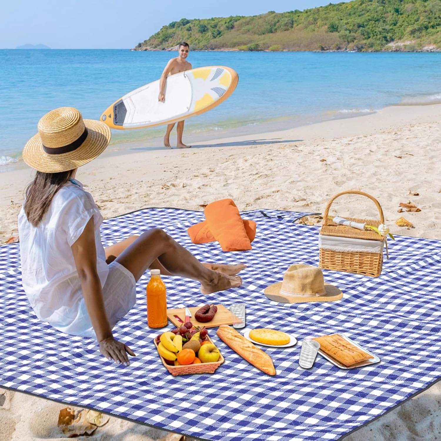 80''x100'' Extra Large Picnic Beach Blankets Waterproof Sandproof Foldable, Machine Washable Simple Stylish Gingham Outdoor Blankets Grass Lawn Park for Family Camping Party
