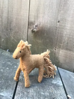 Barn Horses