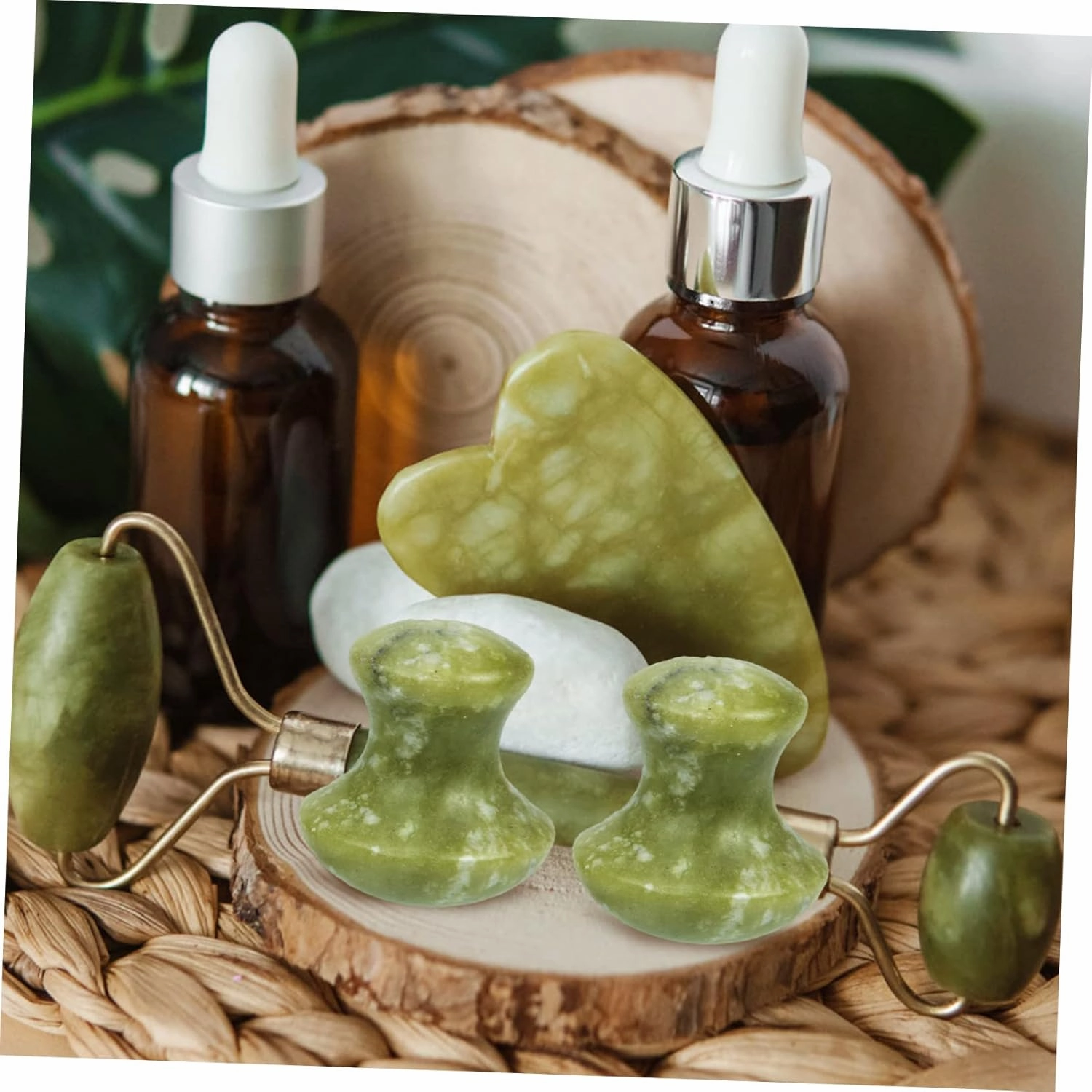 Beaupretty 4pcs Jade Mushroom Shaped Face Eye Fatigue Relief Tool Traditional Chinese Massage Design Suitable for Neck Shoulders Face Body for All Ages