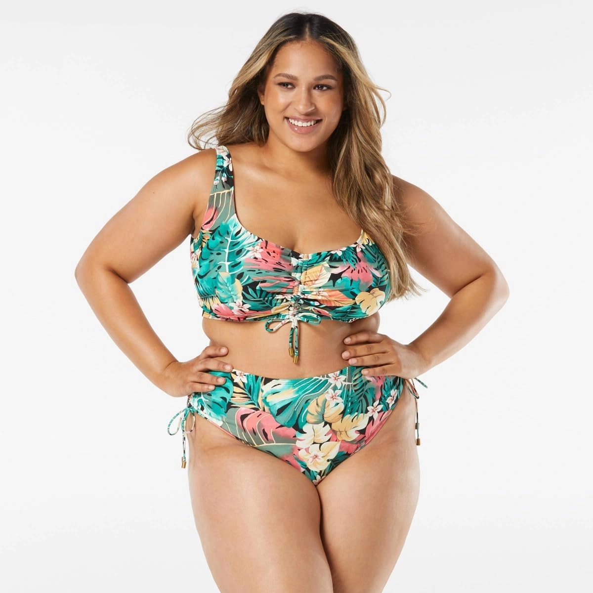 COCO REEF Elevate Underwire Bikini Top — Bra Sized Swimwear in Cup Sizes C-G