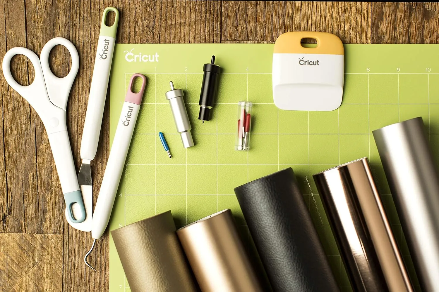 Cricut StandardGrip Machine Mats 12in x 24in, Reusable Cutting Mats for Crafts with Protective Film, Use with Cardstock, Vinyl and More, Compatible with Cricut Explore & Maker, (Green, 3 Count)