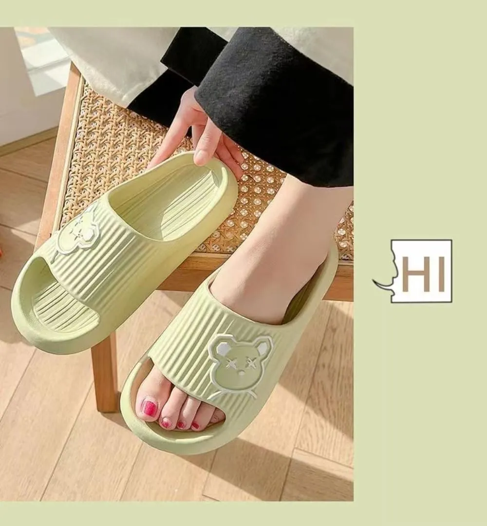 Cute Bear Slippers For Women Summer Feeling Soft Platform Non-Slip Sandals Antislip Indoor Outdoor Slippers kawaii Gifts for Women Men