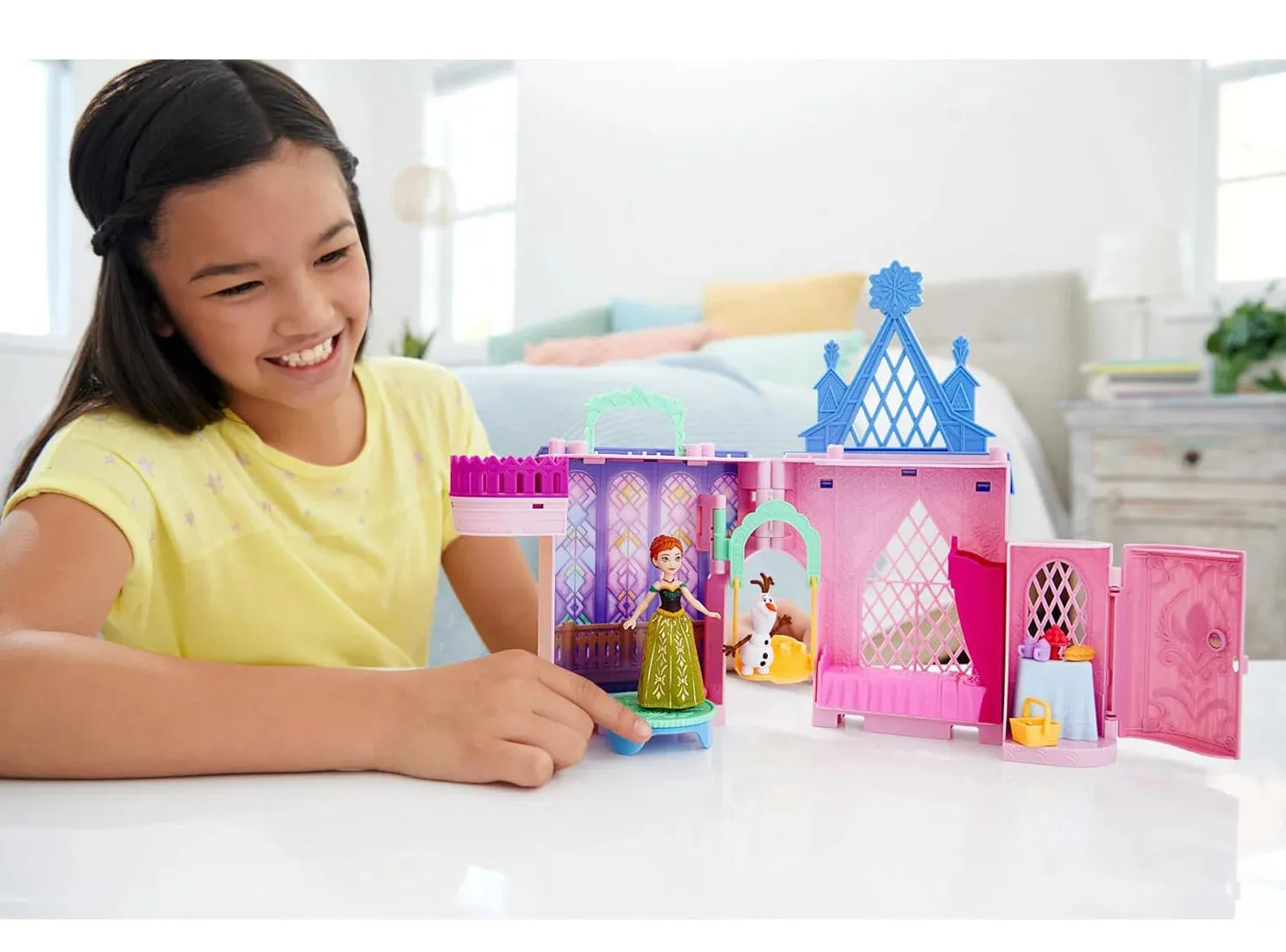 Disney Princess Frozen Anna's Arendelle Castle