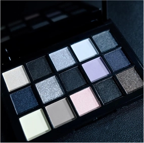 FMURY Black Smoked Eye Shadow Palette 15 Colors Neutral Eye Makeup Shiny Pearl Sequins Eye Shadow