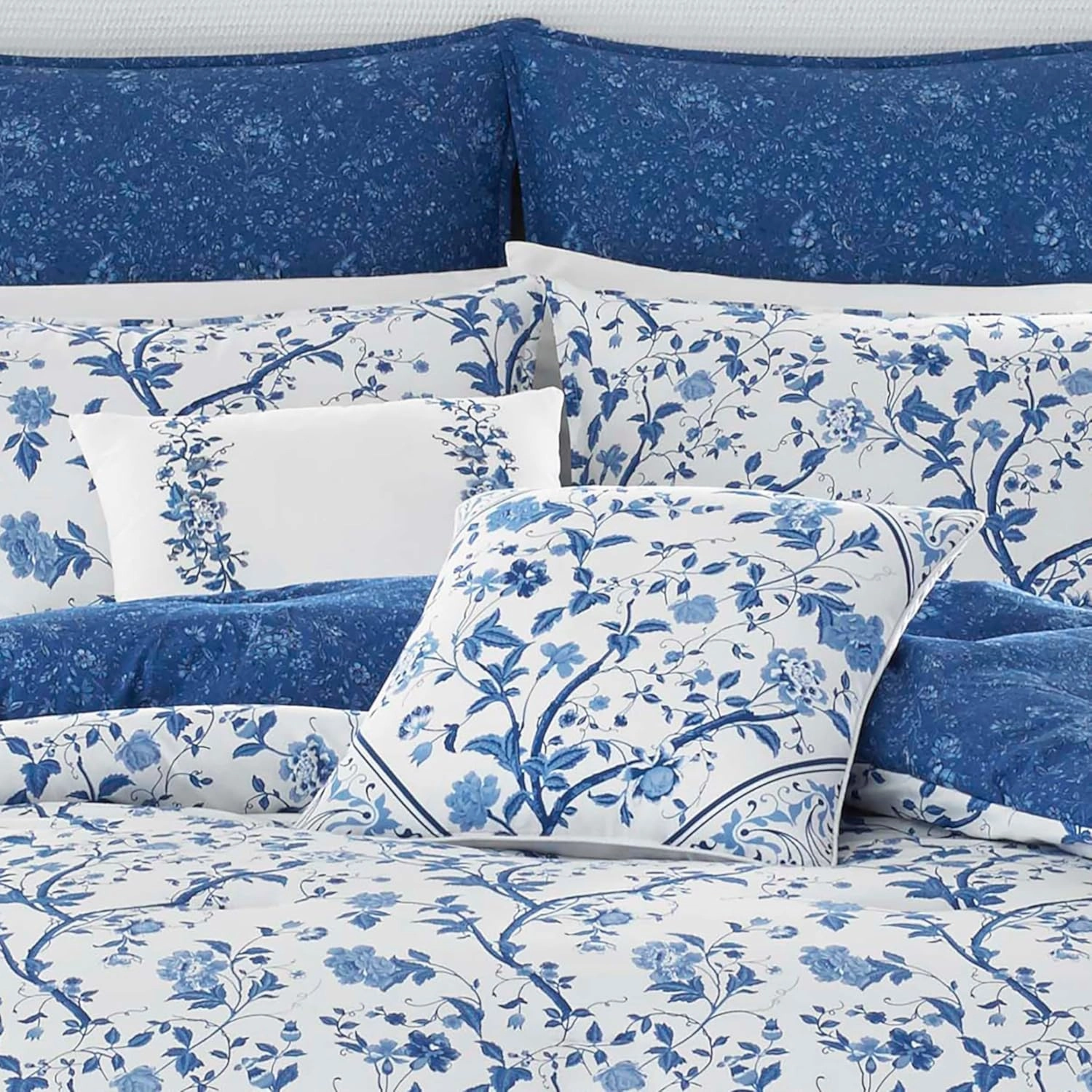Laura Ashley Home Elise Duvet Cover Set, Full/Queen, Medium Blue