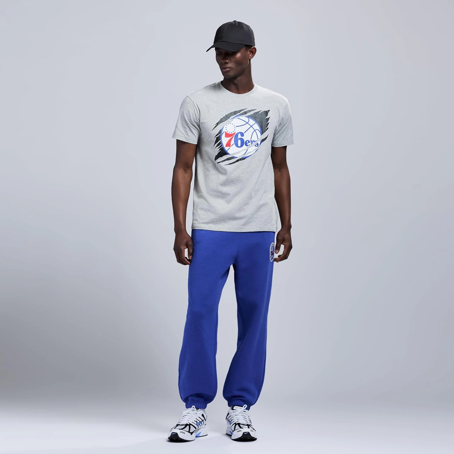 Men's X NBA Officially Licensed Graphic Short Sleeve Lightweight Crew Neck Cotton T-Shirt