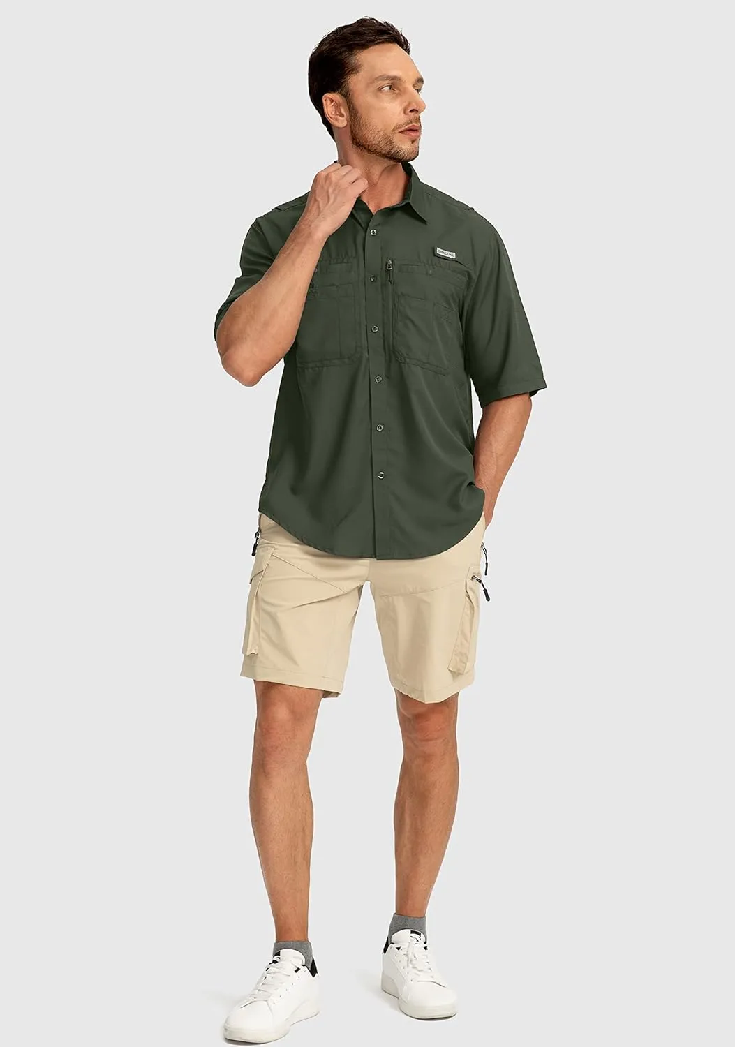 Men's Fishing Shirts with Zipper Pockets UPF 50  Lightweight Cool Short Sleeve Button Down Shirts for Men Casual Hiking