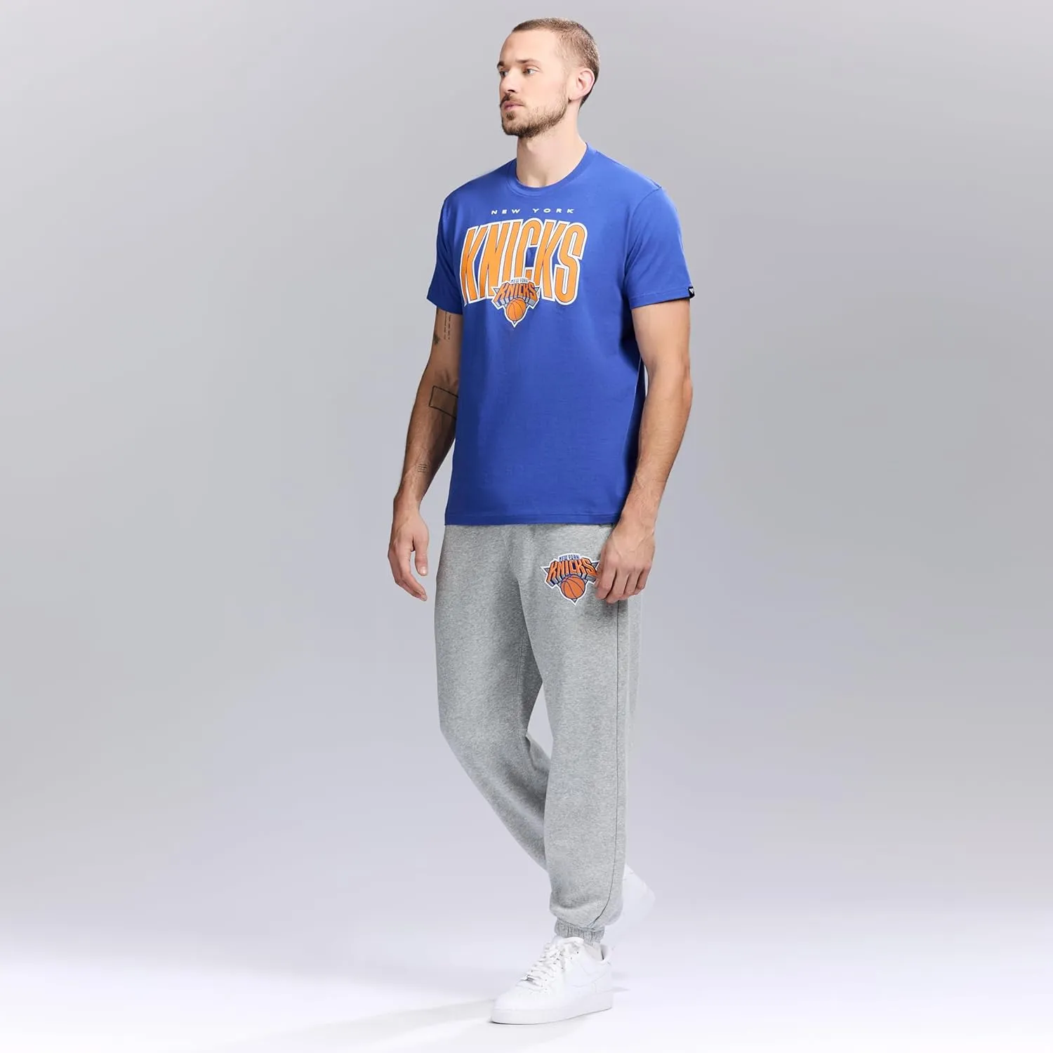 Men's X NBA Officially Licensed Graphic Short Sleeve Lightweight Classic Crew Neck Cotton T-Shirt