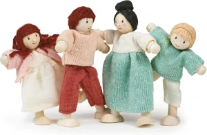 Mentari Toys - The Honeybunch Doll Family - 4pc Poseable Wooden Doll Set with Fabric Clothes - Perfect for Dollhouses and Small World Play - Encourages Imaginative Play and Social Skills - Age 3 