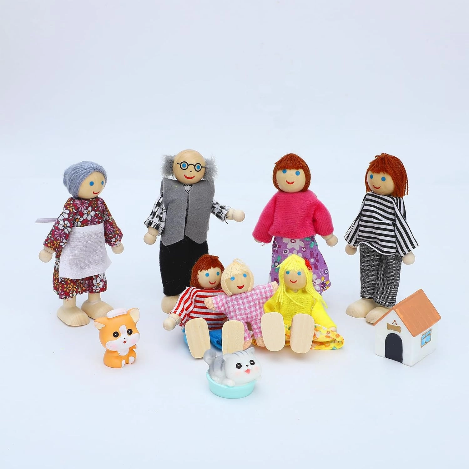 ONEST 18 Pieces Wooden Dollhouse Family Set Mini People Figures Dog Cat Sets Dollhouses Dolls Wooden Doll Family Pretend Play Figures Accessories for Pretend Dollhouse Toy