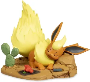 Pokémon Center: Satisfied Snooze with Flareon Evolving Personalities Figure