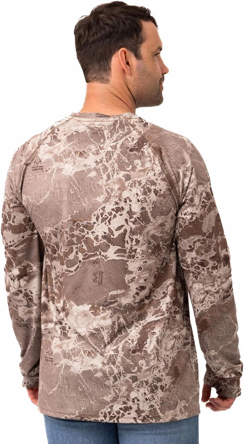 Realtree Men's Camo Sun Hooded Shirts, Lightweight, Breathable for Fishing, Hiking and Outdoors