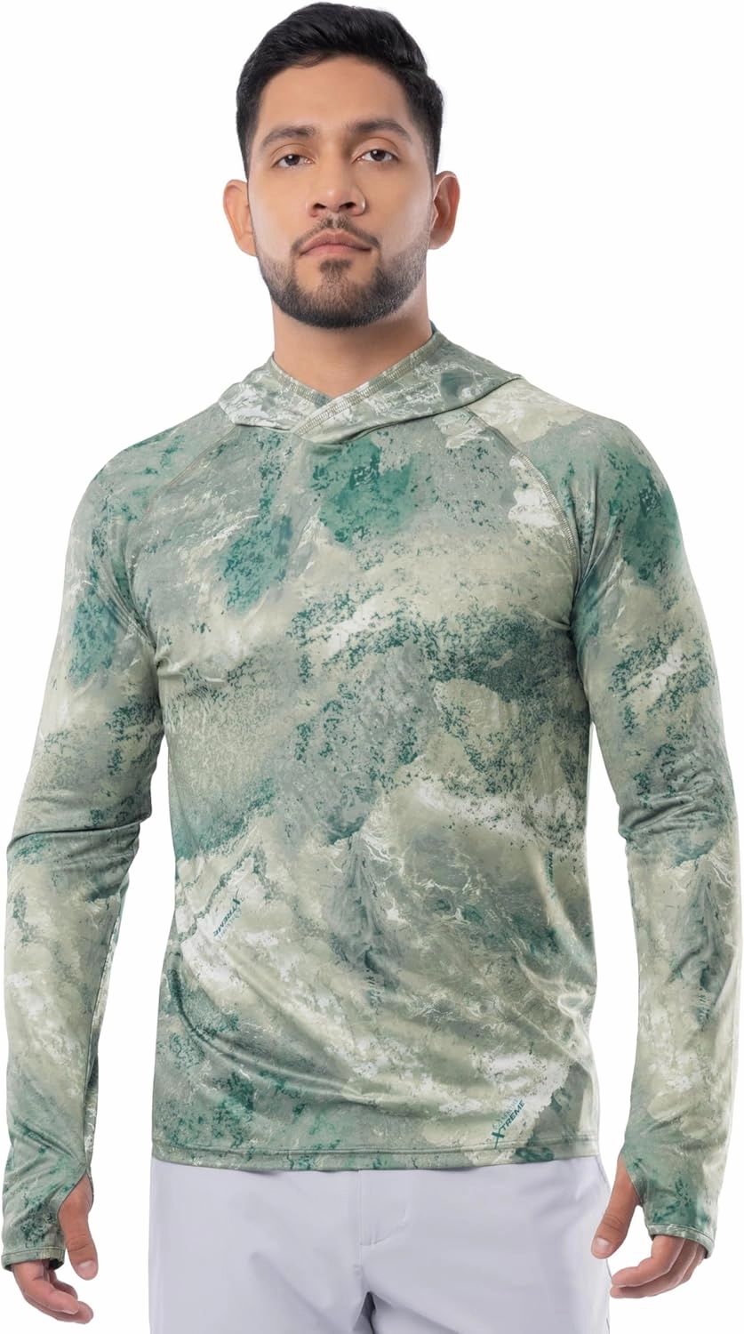 Realtree Men's Technical Flex Raglan Performance Pullover Fishing Hoodie