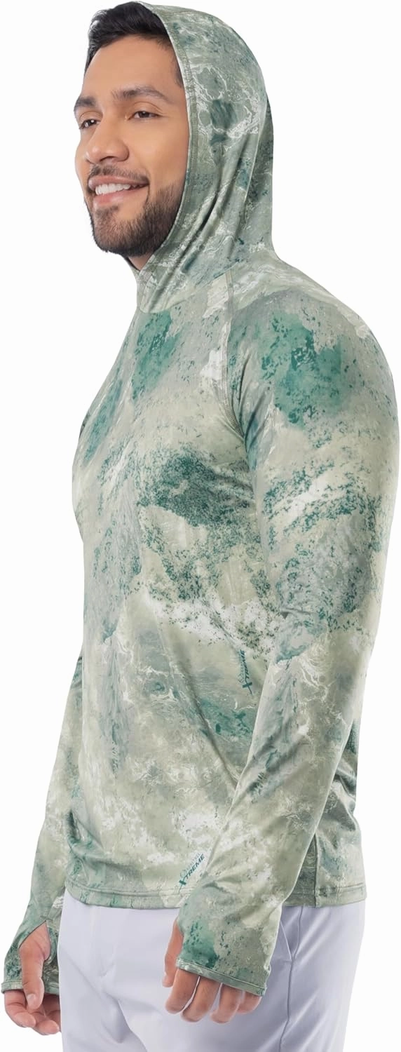 Realtree Men's Technical Flex Raglan Performance Pullover Fishing Hoodie
