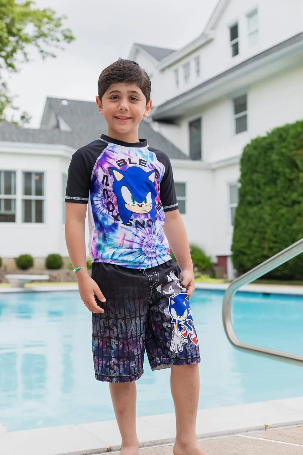 SEGA Sonic The Hedgehog Pullover Rash Guard and Swim Trunks Outfit Set Little Kid to Big Kid