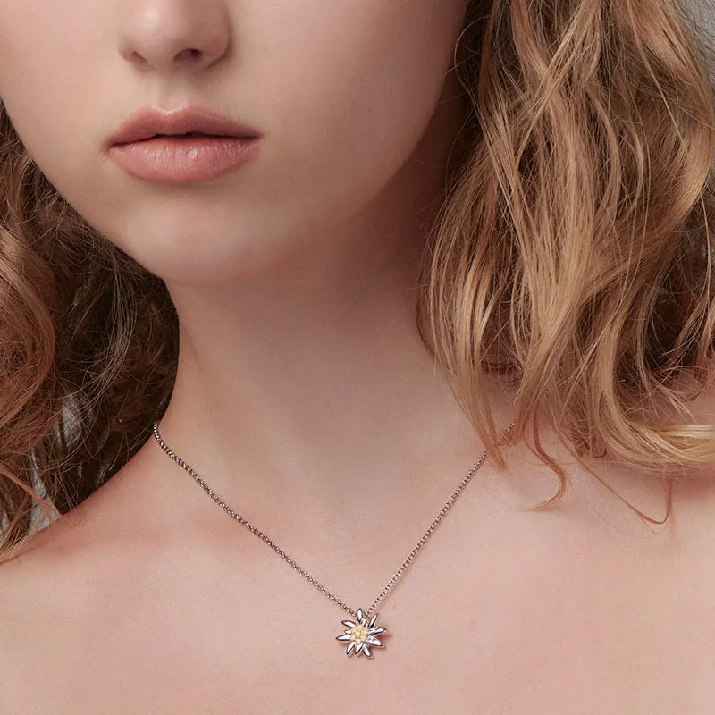 Set of Edelweiss Necklace and Earrings in shiny Bicolor Sterling Silver