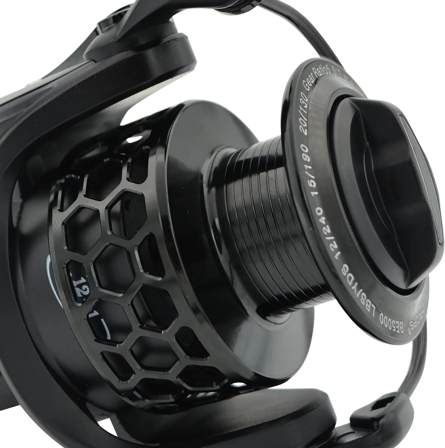 Spinning Fishing Reels 12 1BB Ultra Lightweight Carved Aluminum Spool Reels Affordable Smooth Spinning Reels