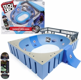 Tech Deck, Daewon Mega Bowl, X-Connect Park Creator, Customizable and Buildable Ramp Set with Exclusive Fingerboard, Kids Toy for Ages 6 and Up