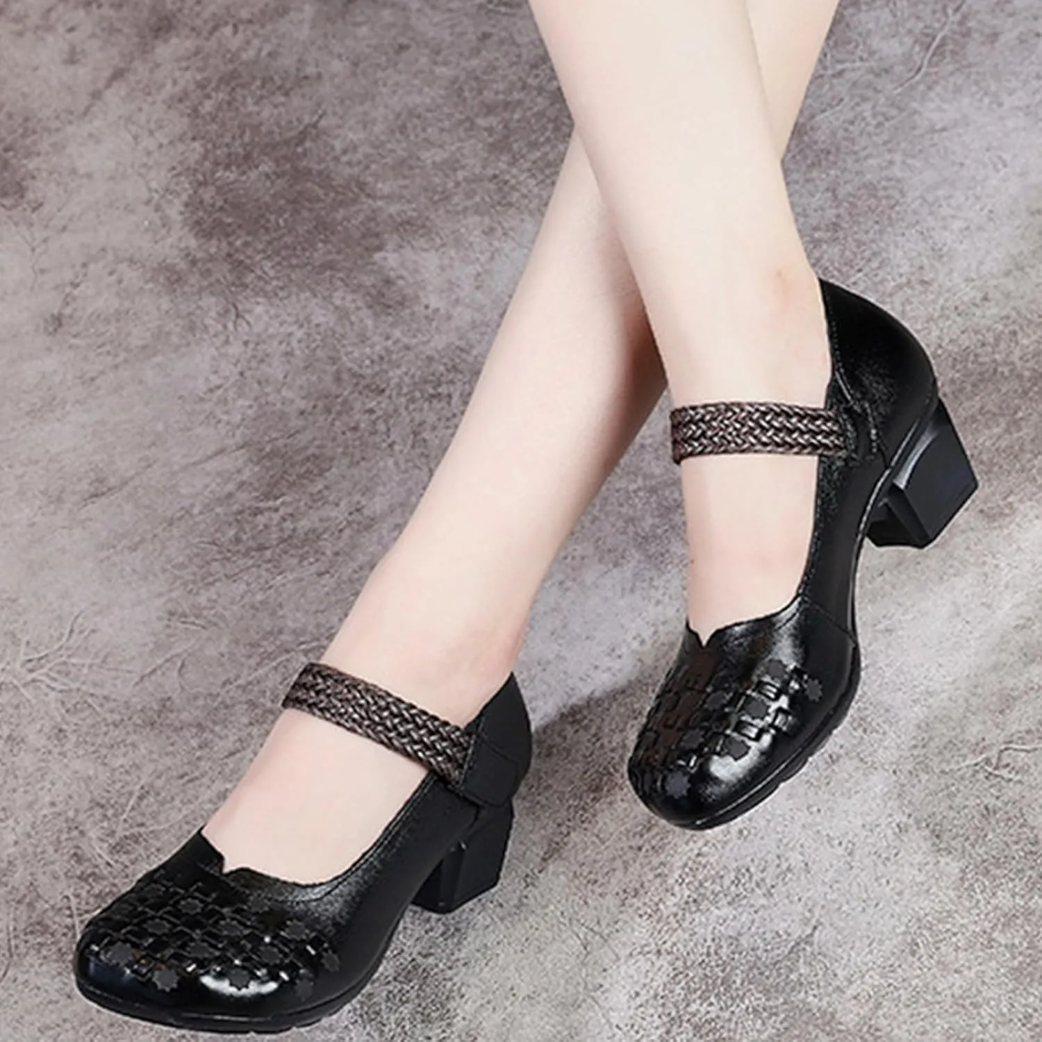Women's Leather Printed Chunky Heel Mary Jane Shoes, Fashion Vintage Closed Wide Toe Adjustable Hook and Loop Low Block Heel Pumps, Comfortable Breathable Casual Backless Mom Pumps