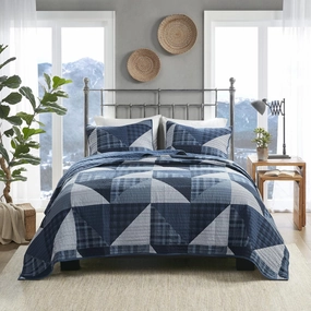Woolrich Reversible Quilt Set - Cottage Styling Reversed to Solid Color, All Season Lightweight Coverlet, Cozy Bedding Layer, Matching Shams, Oversized King/Cal King, Olsen Geometric Blue